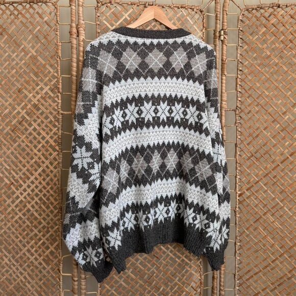 Vintage Nordic Argyle Cardigan - XL - Picture 2 of 3